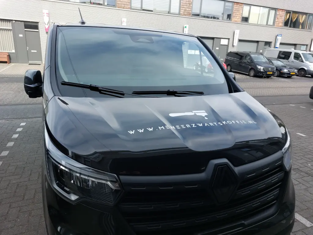 Vehicle lettering – 360° Visibility